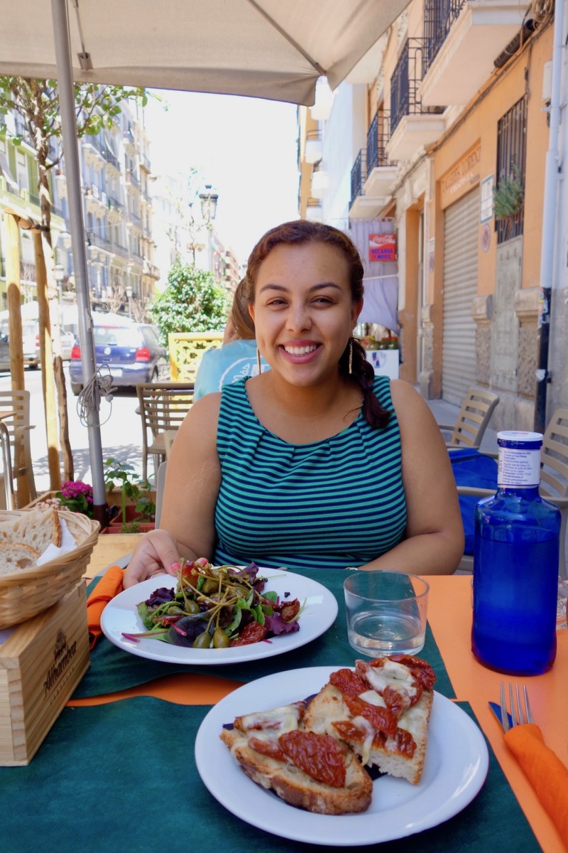 Me dining outdoors at Ubik Cafe in Valencia, Spain - Best restaurants in Valencia Spain | https://egypt-visit.biz