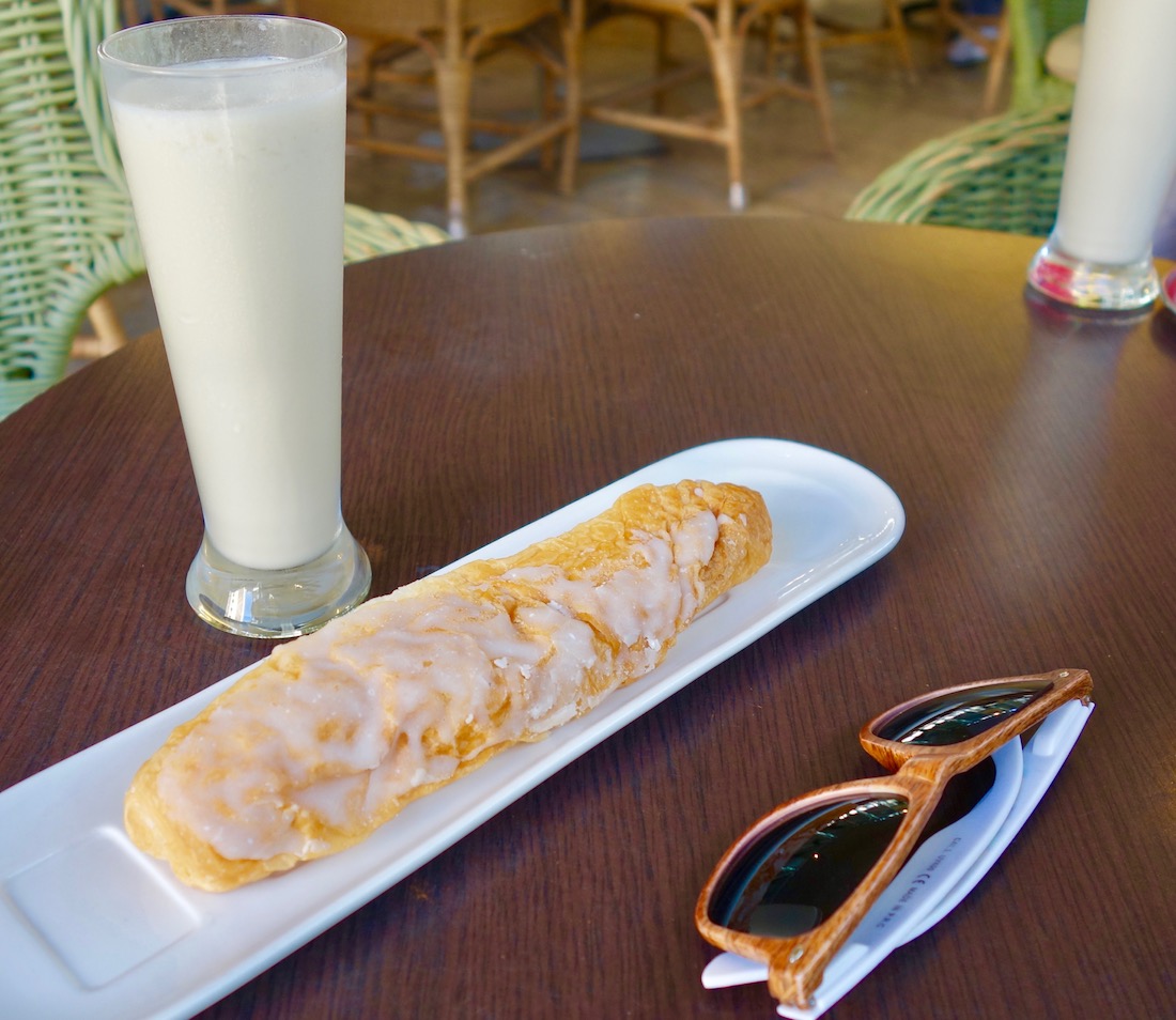 Horchata and a farton at Casa de l'Orxata in Valencia, Spain - Best restaurants in Valencia Spain | https://egypt-visit.biz