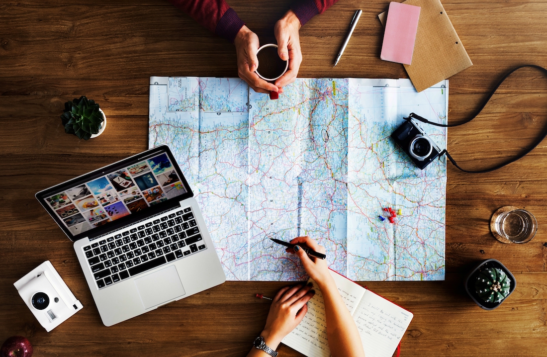 Want to work and travel at the same time? Use this list to discover and apply for the best jobs for travel lovers and start working and traveling now! | https://egypt-visit.biz
